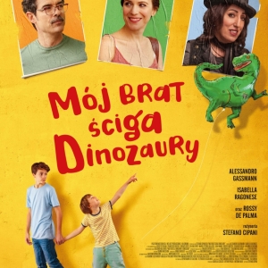 Plakat w kolorze żóltym reklamujący film. U góry zdjęcia aktorów grających główne role. Niżej dwoje dzieci trzymające się za ręcę 