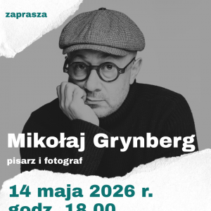 Plakat w kolorze szaro-biało-czarnym. Na środku plakatu zdjecie autora.