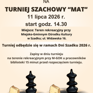 Informacje na temat turnieju szachowego na beżowym tle. Na dole strony grafika z szachownicą i figurami szachowymi.